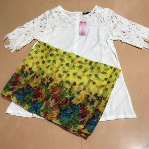 NWT KOREAN LACE TOP/ L